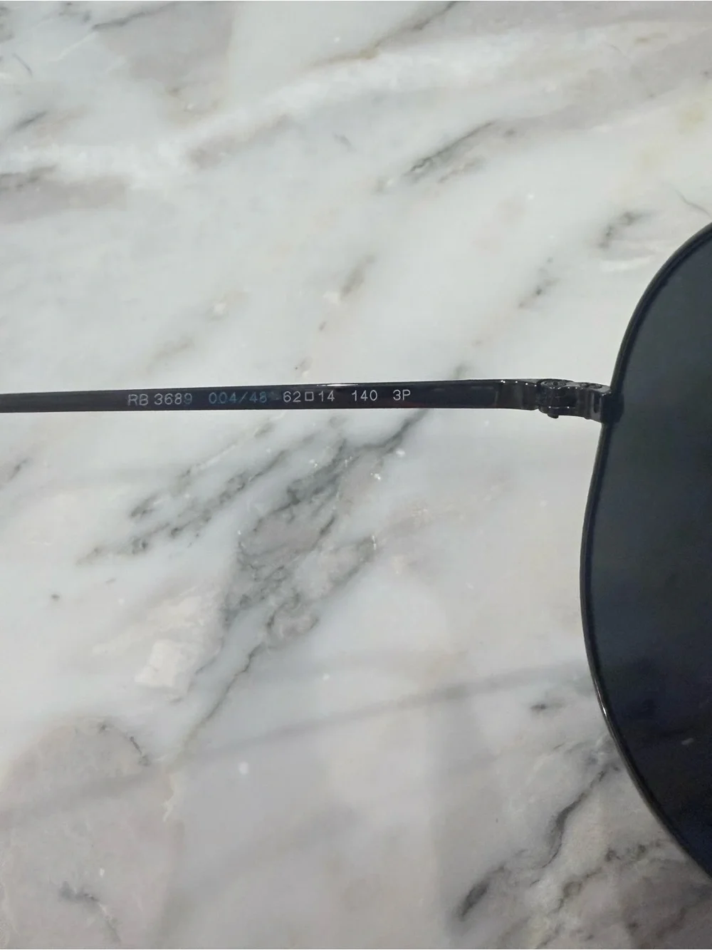 Ray-Ban Aviator Sunglasses in Black and Silver with Case - Picture 4 of 7
